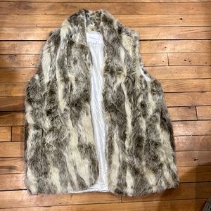 Bcbgeneration faux fur vest